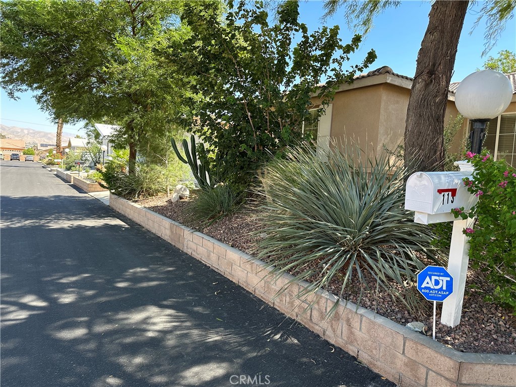 65565 Acoma Avenue 113