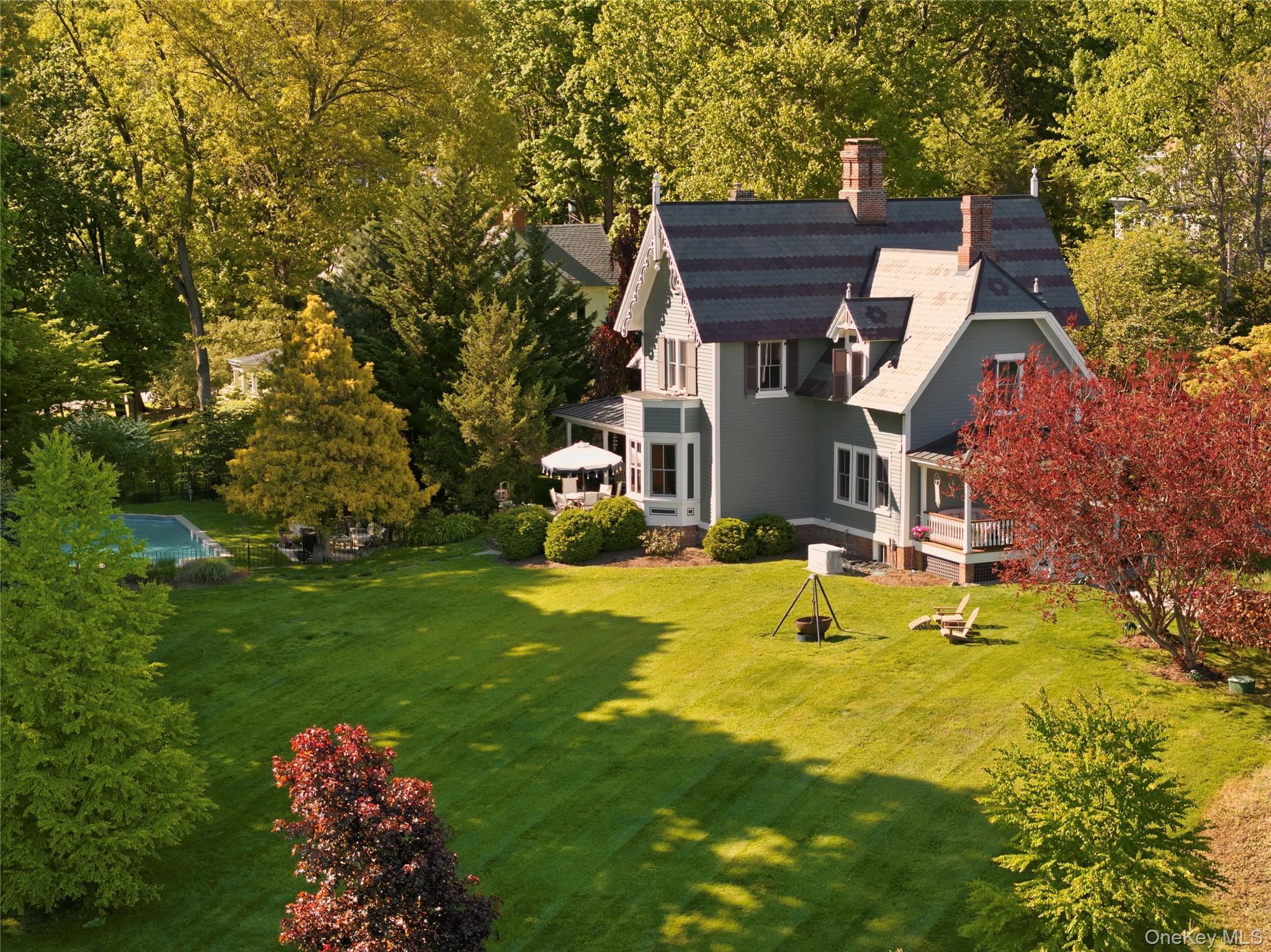 37 Paulding Avenue