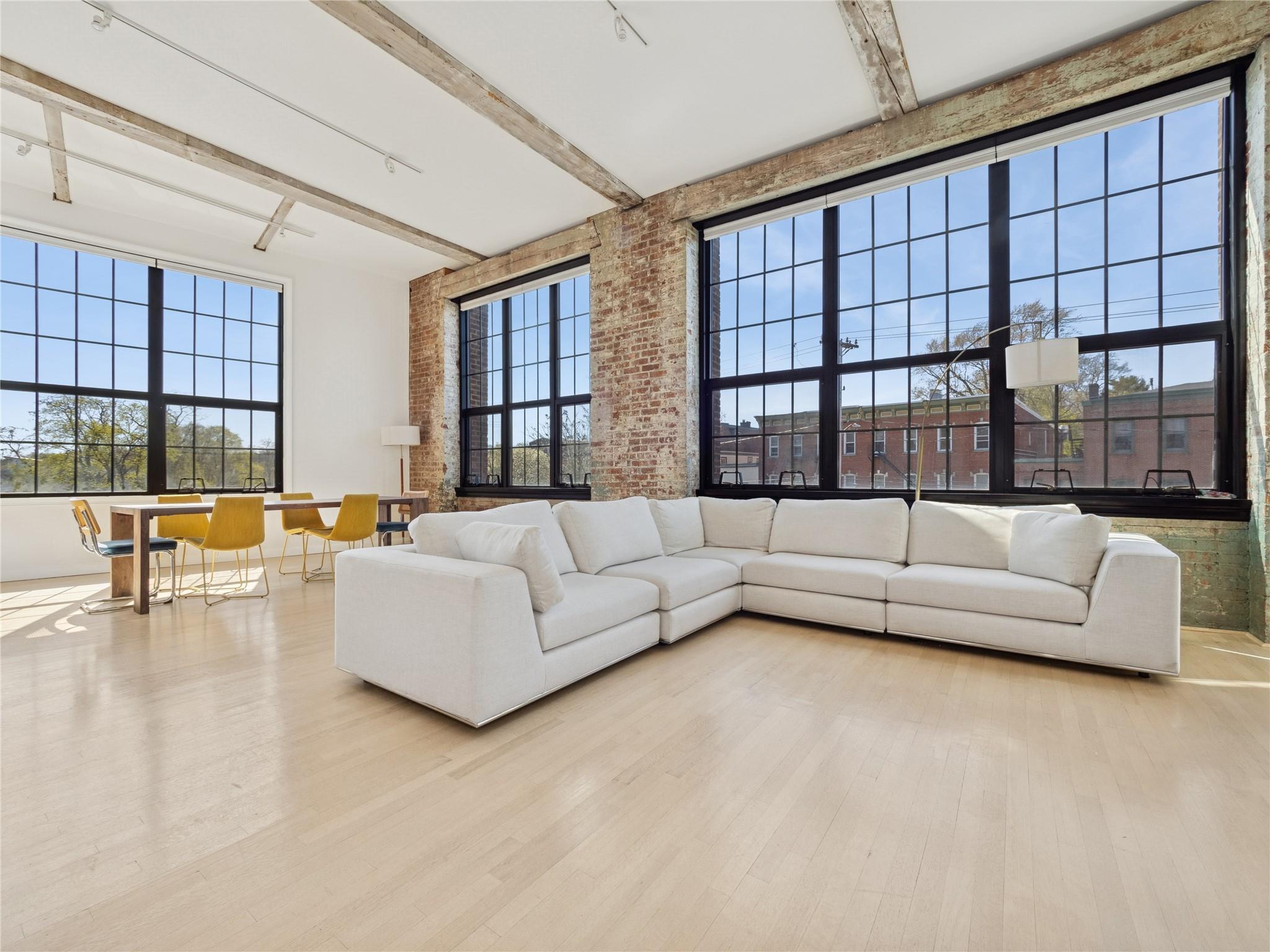 1 E Main Street Unit: 301