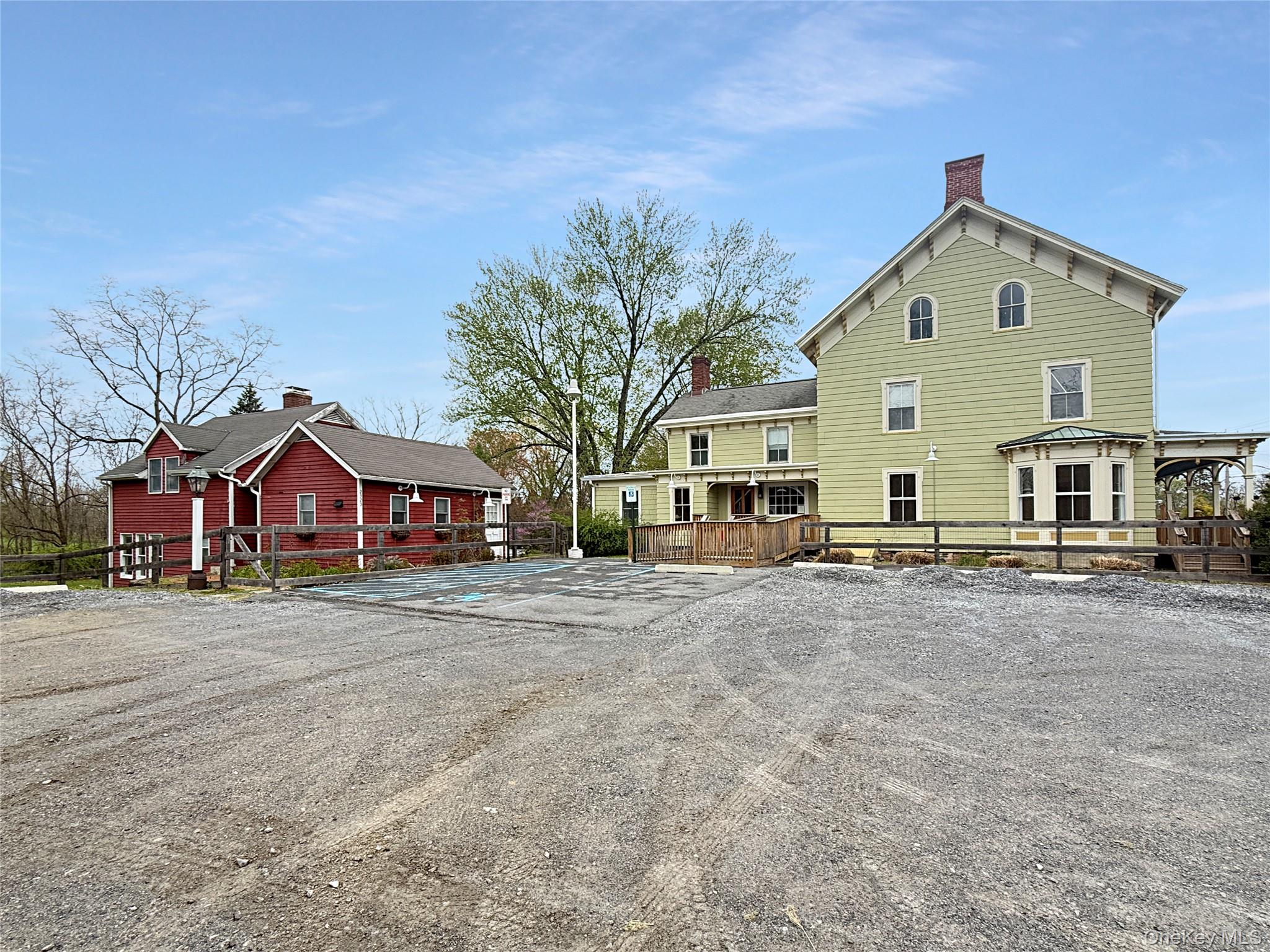 2321-2325 Rt-9D
