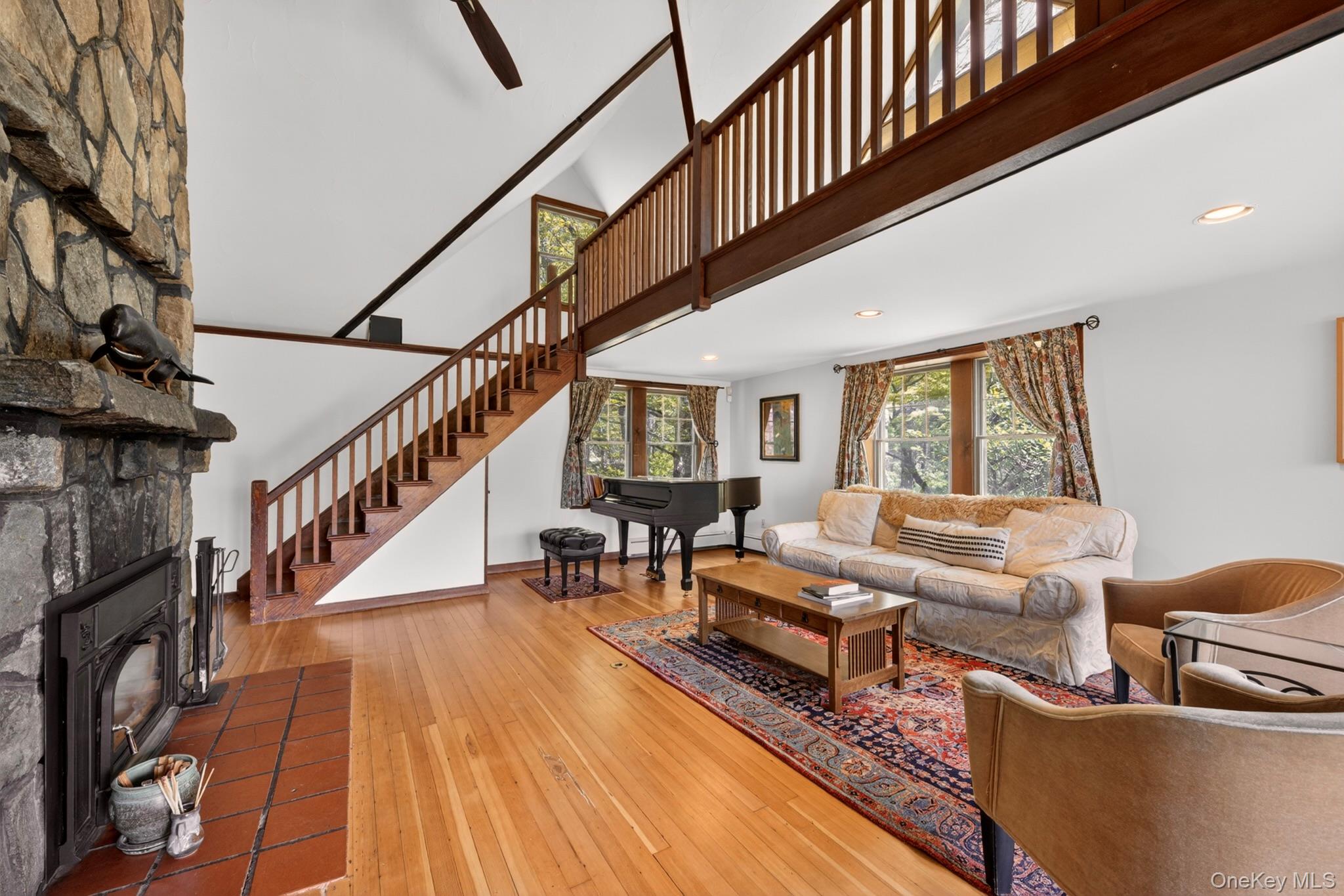 20 Fort Defiance Hill Road