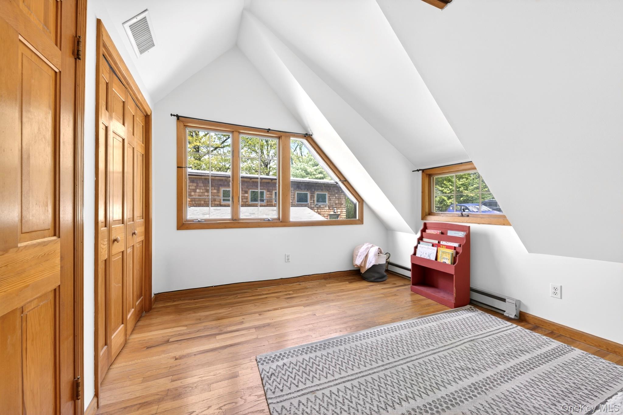 20 Fort Defiance Hill Road