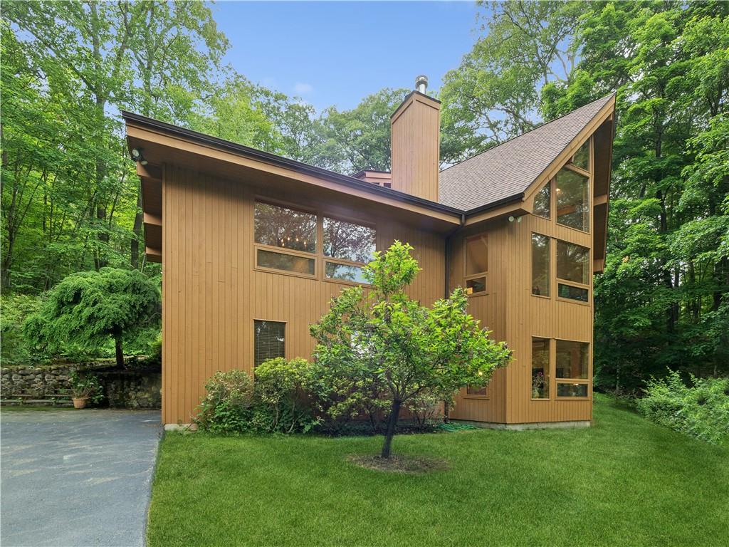 69 Canopus Hill Road