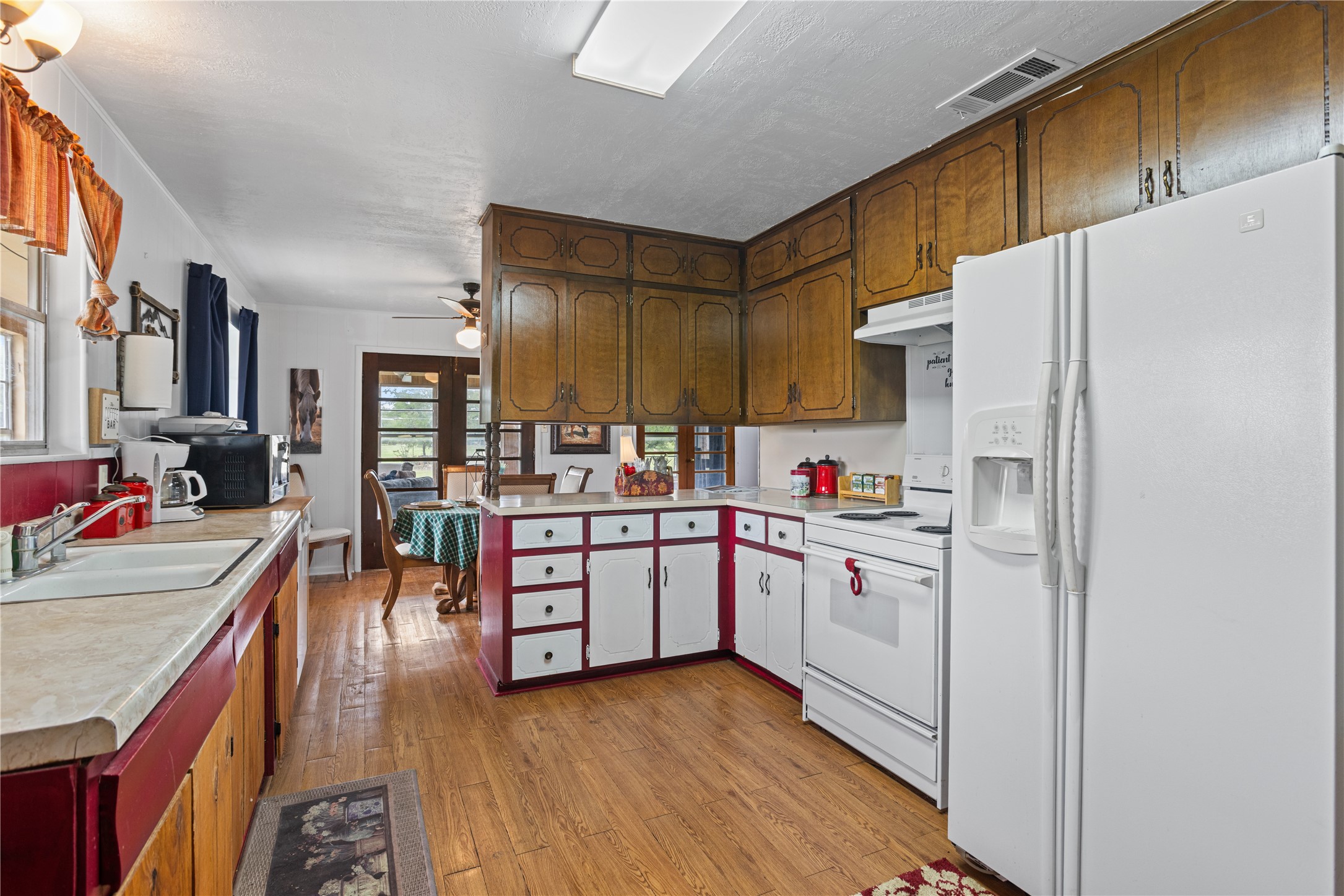 8520 Brewer Lane