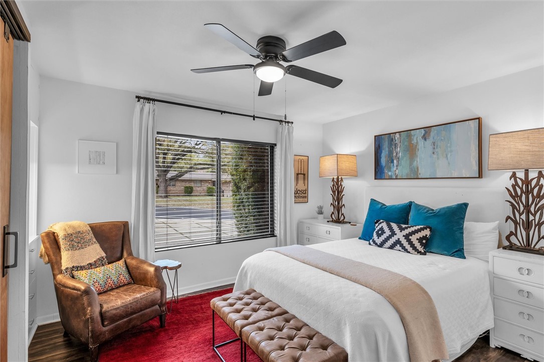 2517 Wooded Acres Drive