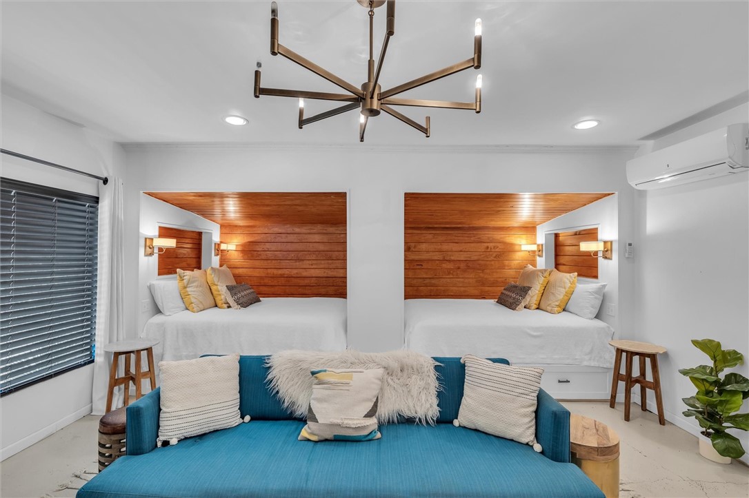 2517 Wooded Acres Drive