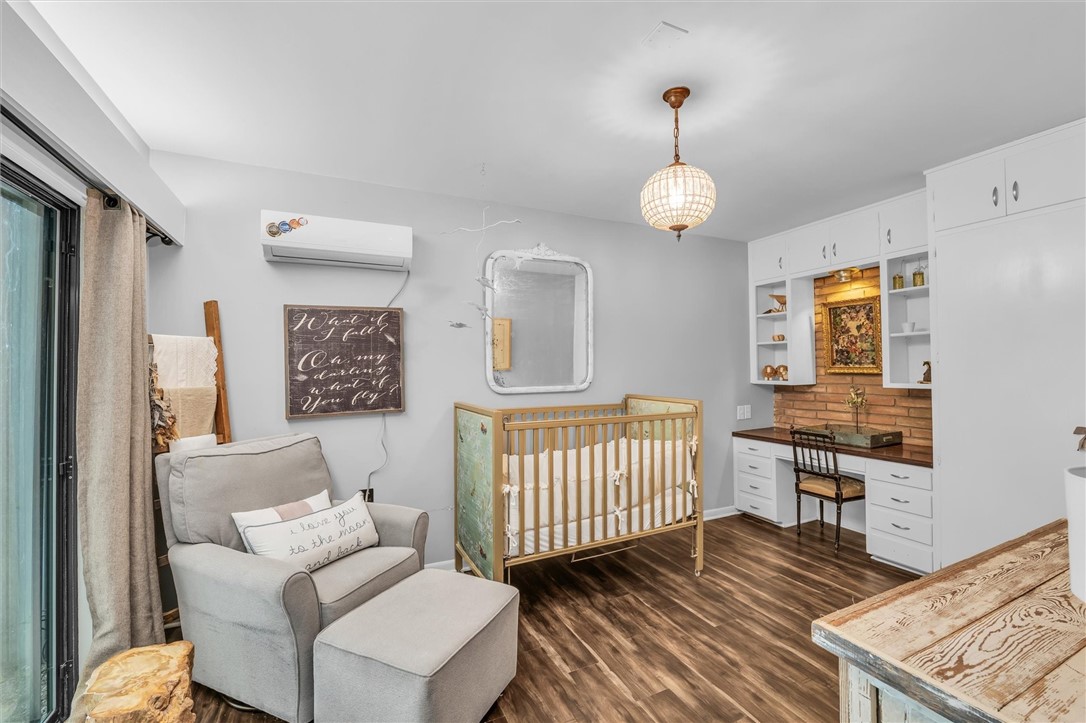 2517 Wooded Acres Drive