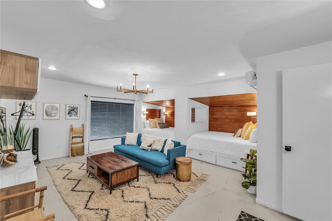 2517 Wooded Acres Drive