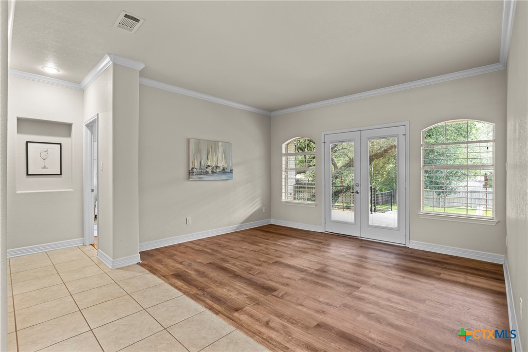 402 Prospector Trail