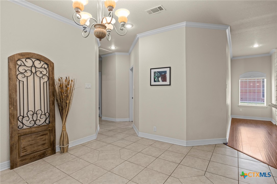 402 Prospector Trail
