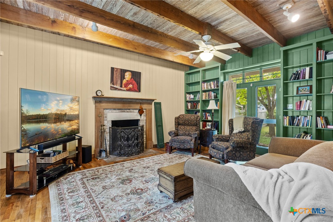 123 Rock Creek Drive