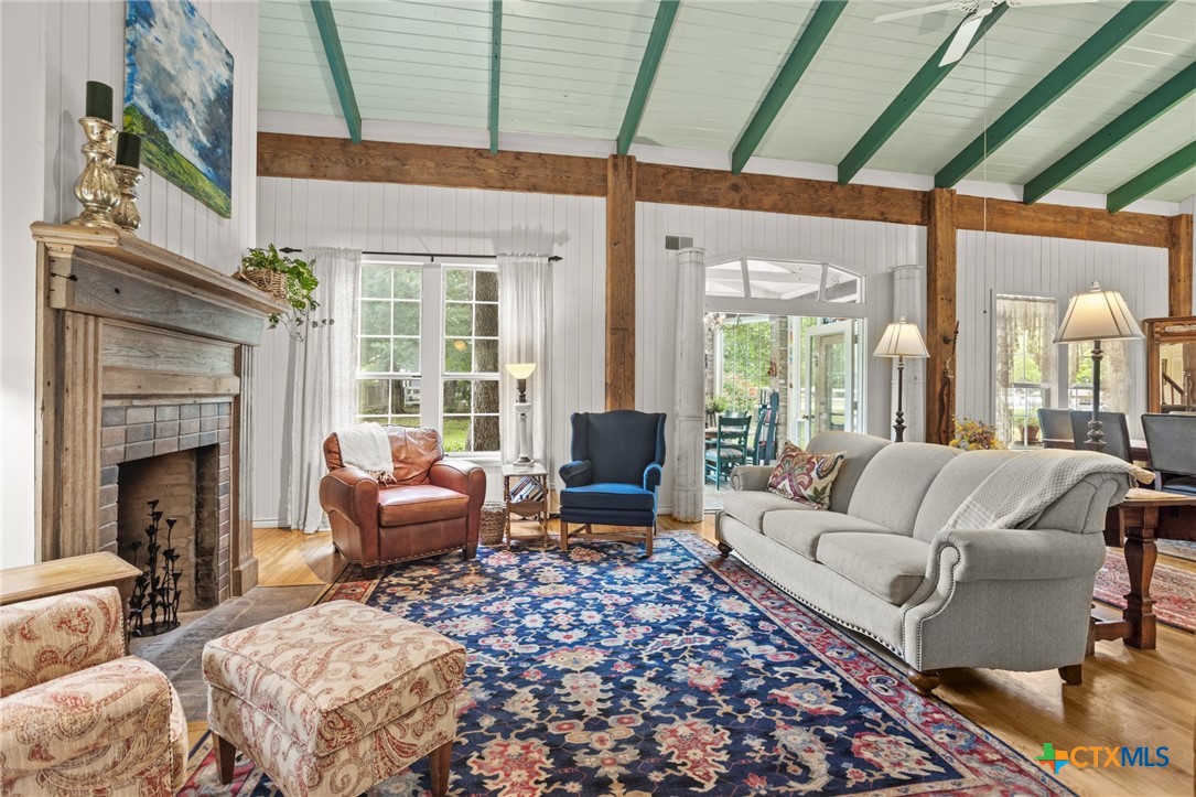 123 Rock Creek Drive