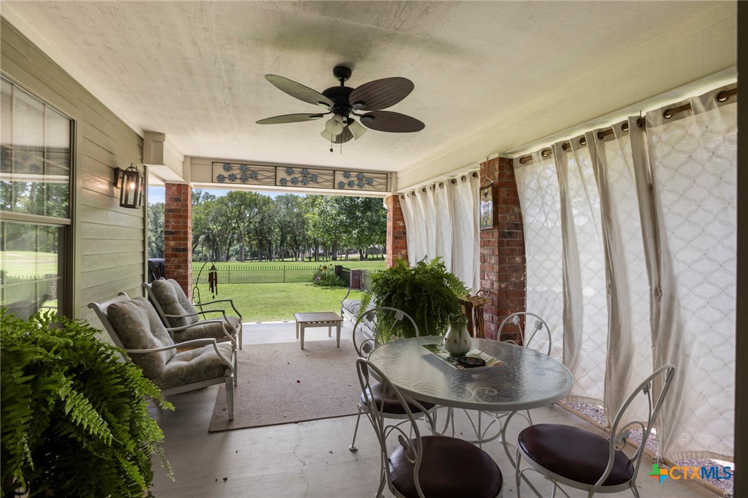 2101 Chisholm Trail