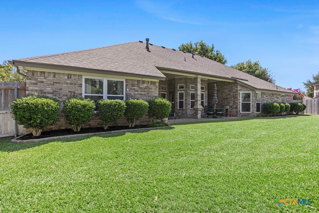 3712 Fall Creek Lane