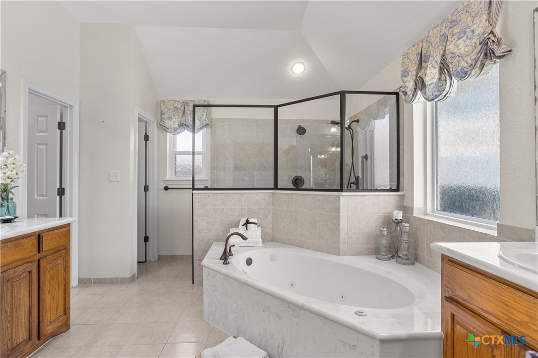 3712 Fall Creek Lane