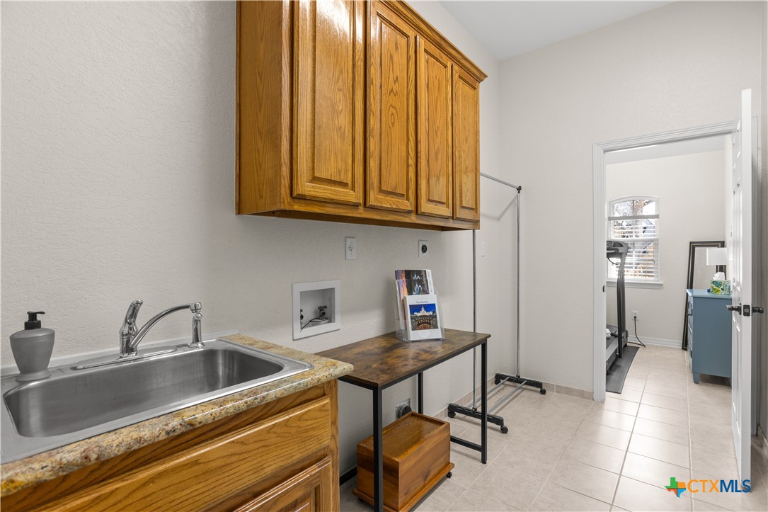 3712 Fall Creek Lane