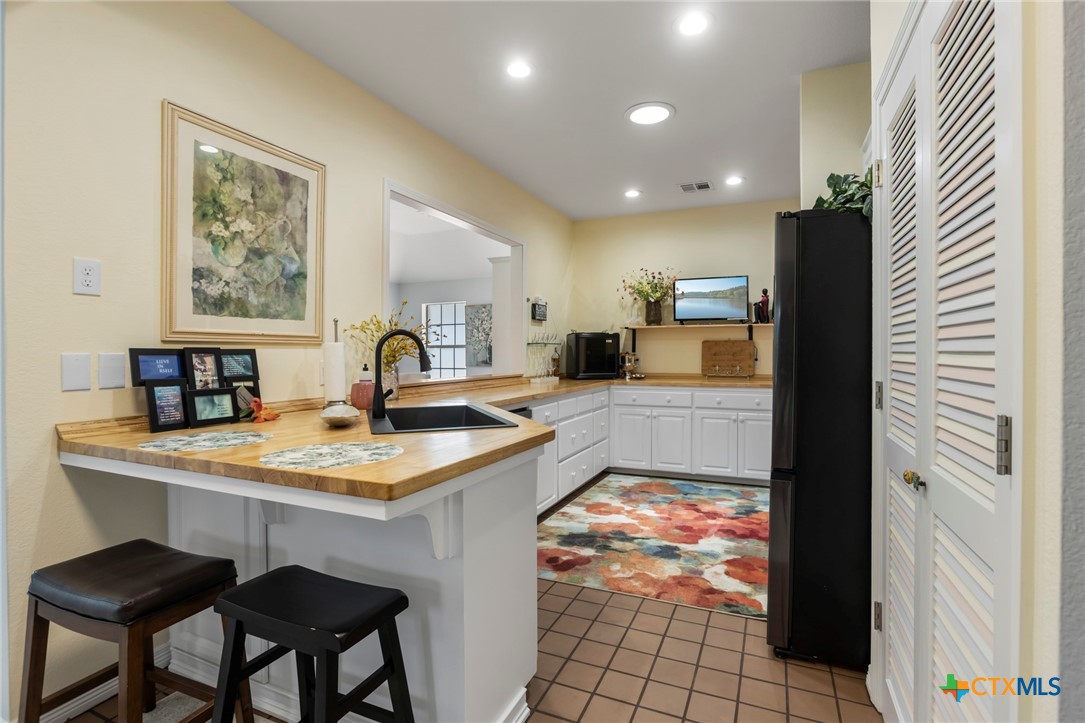 2101 Chisholm Trail
