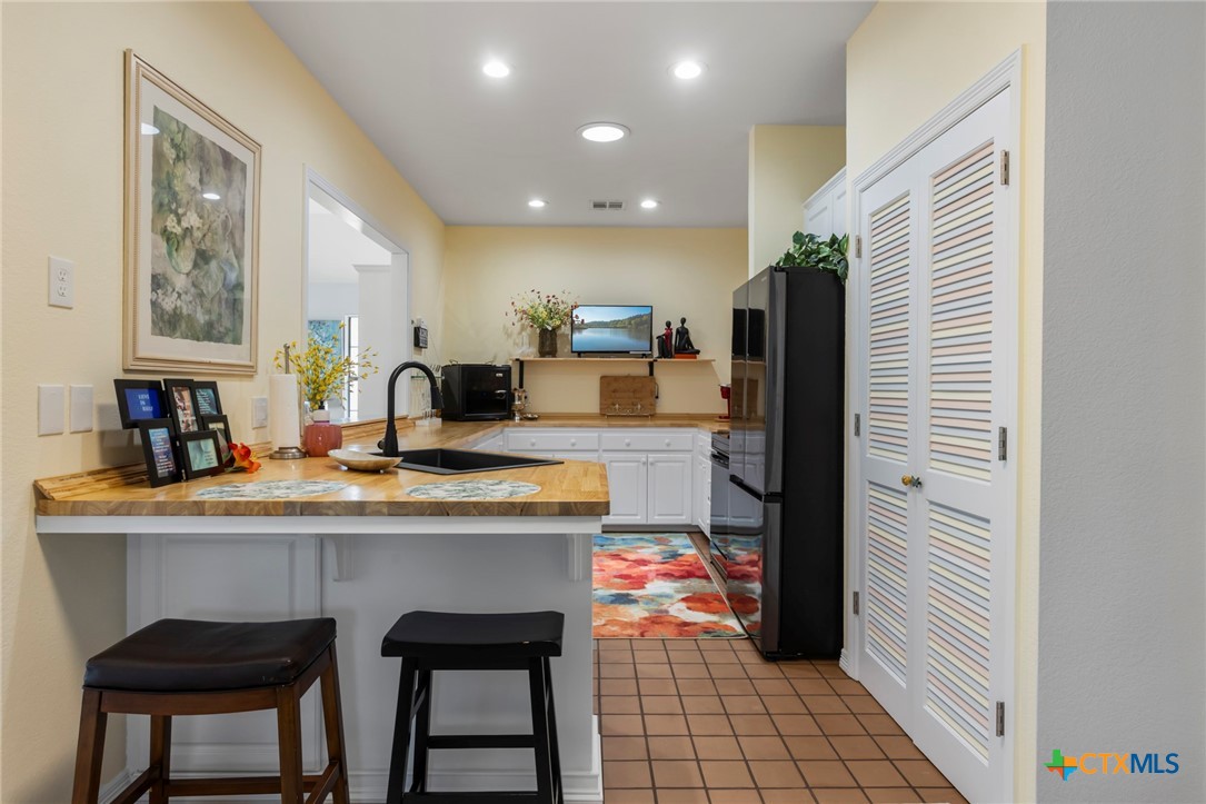 2101 Chisholm Trail