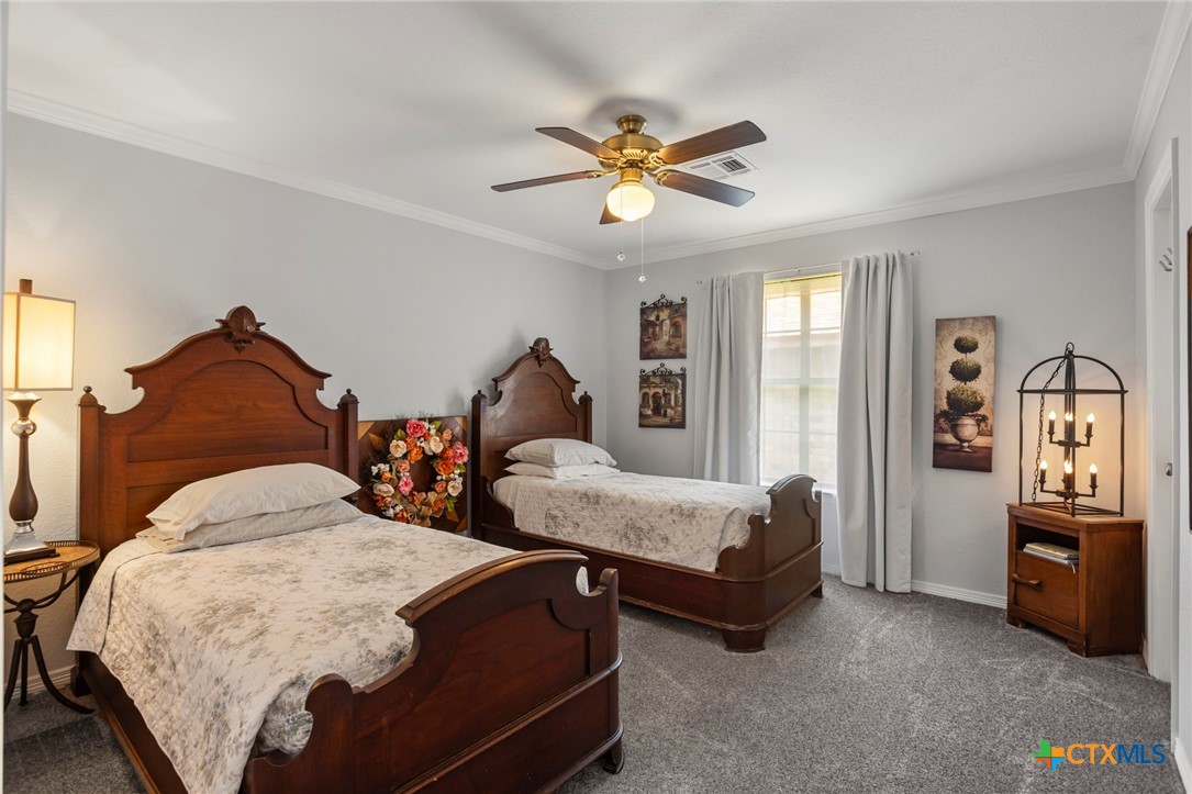 2101 Chisholm Trail