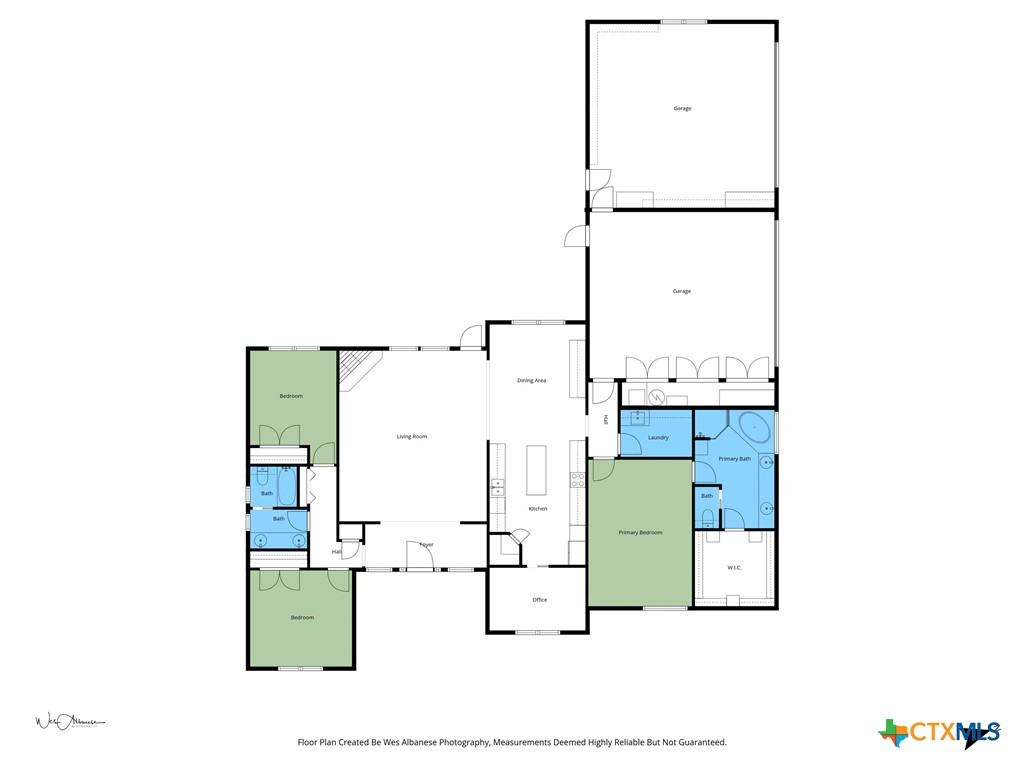 900 SALADO OAKS Drive