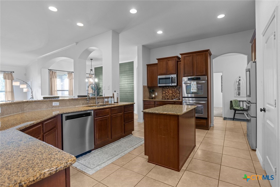 3912 Scenic Trail Drive