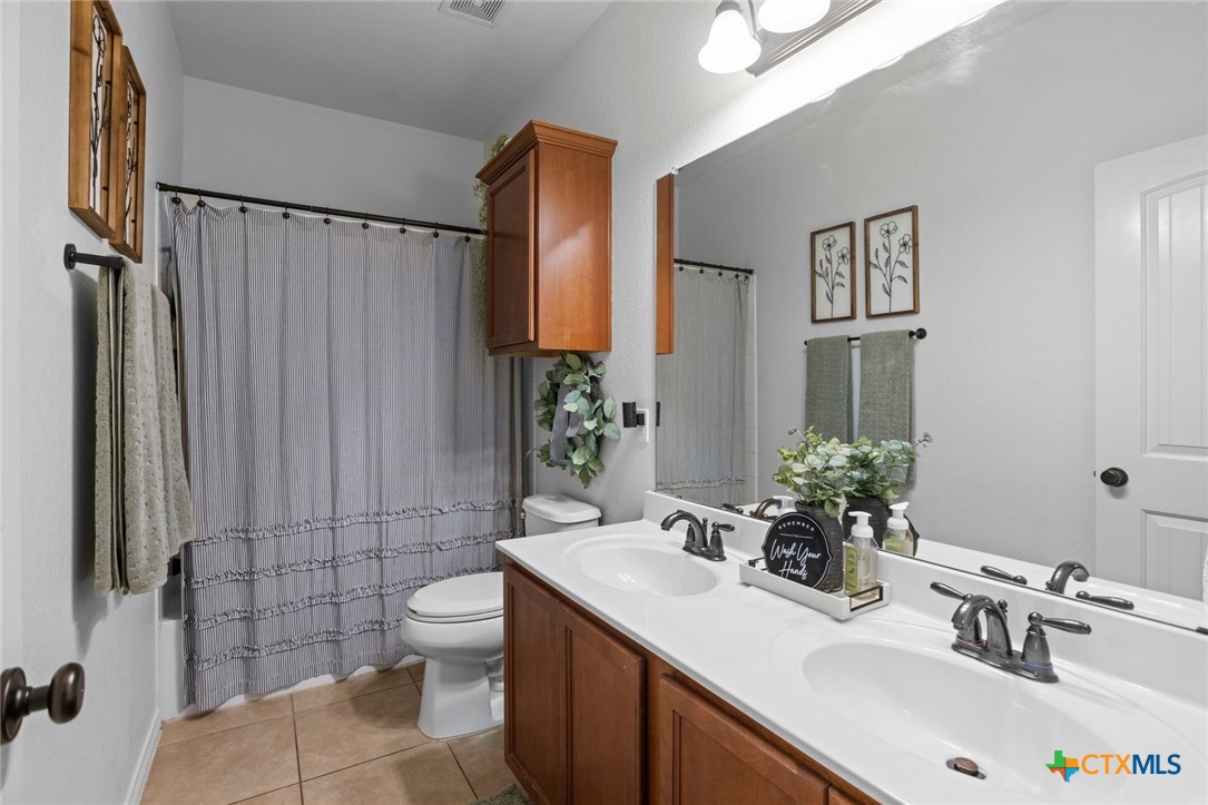 3912 Scenic Trail Drive