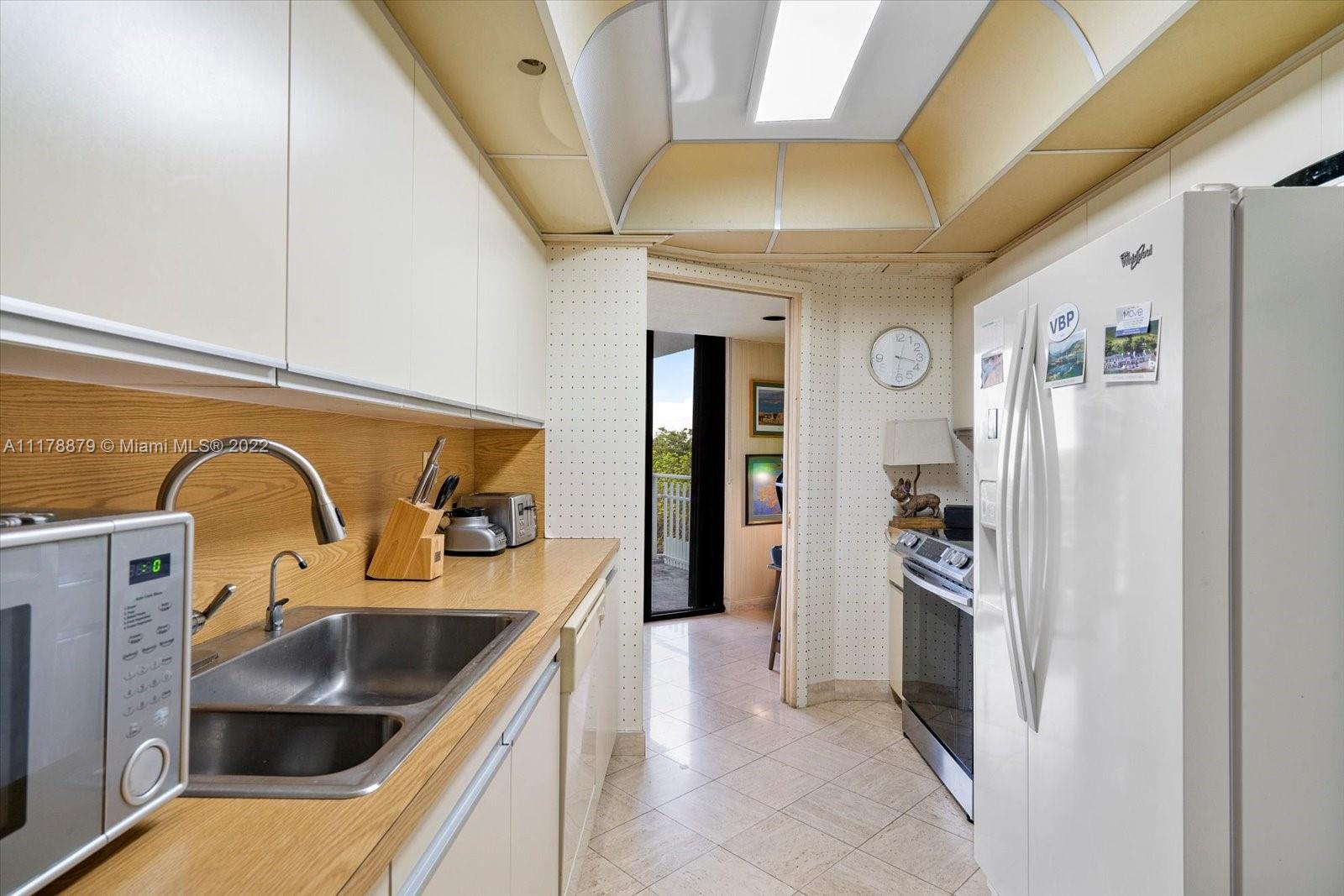 4000 Towerside Ter Unit: 707