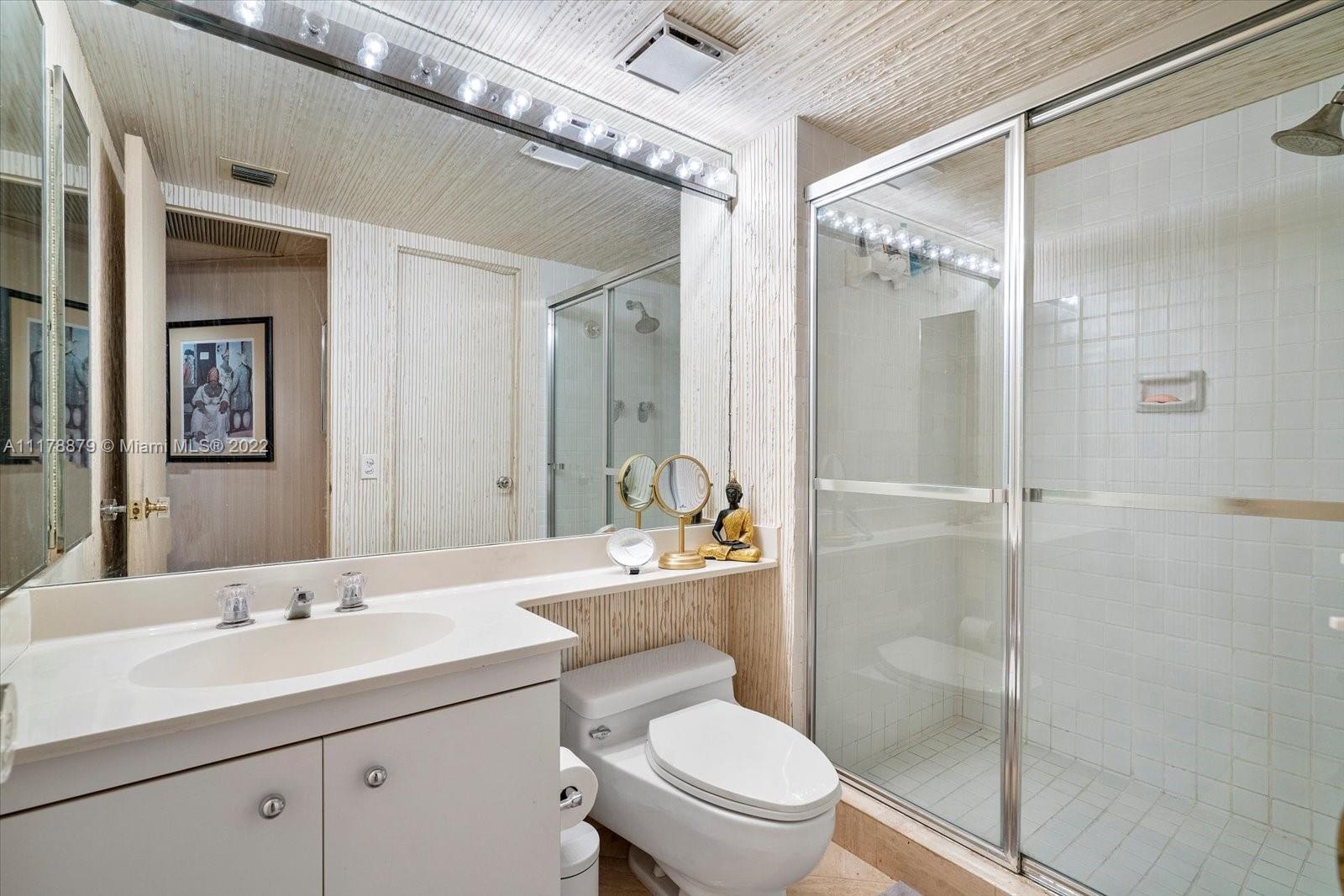 4000 Towerside Ter Unit: 707