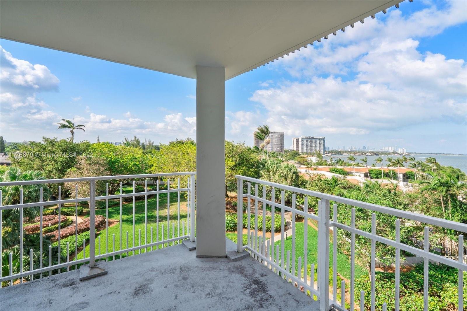 4000 Towerside Ter Unit: 707