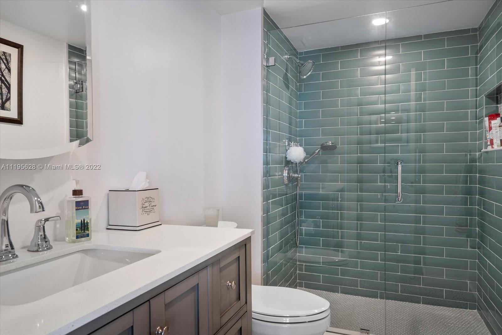 4000 Towerside Ter Unit: 1008