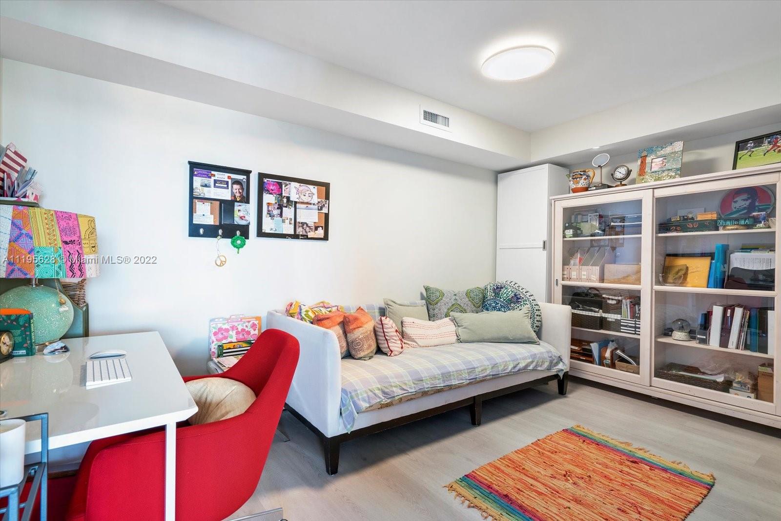 4000 Towerside Ter Unit: 1008