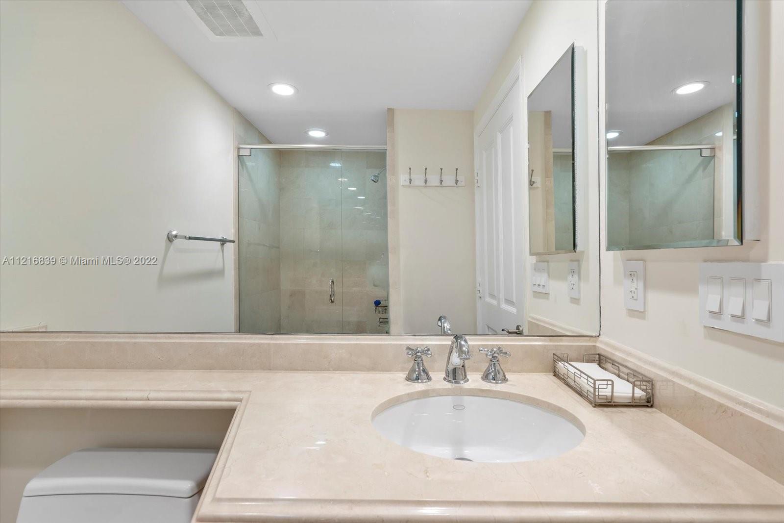 17875 Collins Ave Unit: 3305