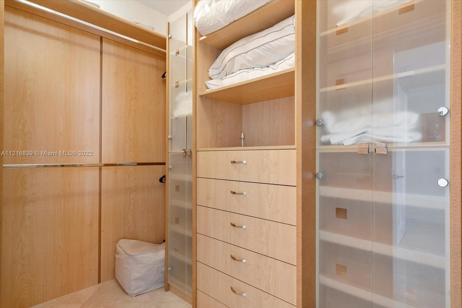 17875 Collins Ave Unit: 3305