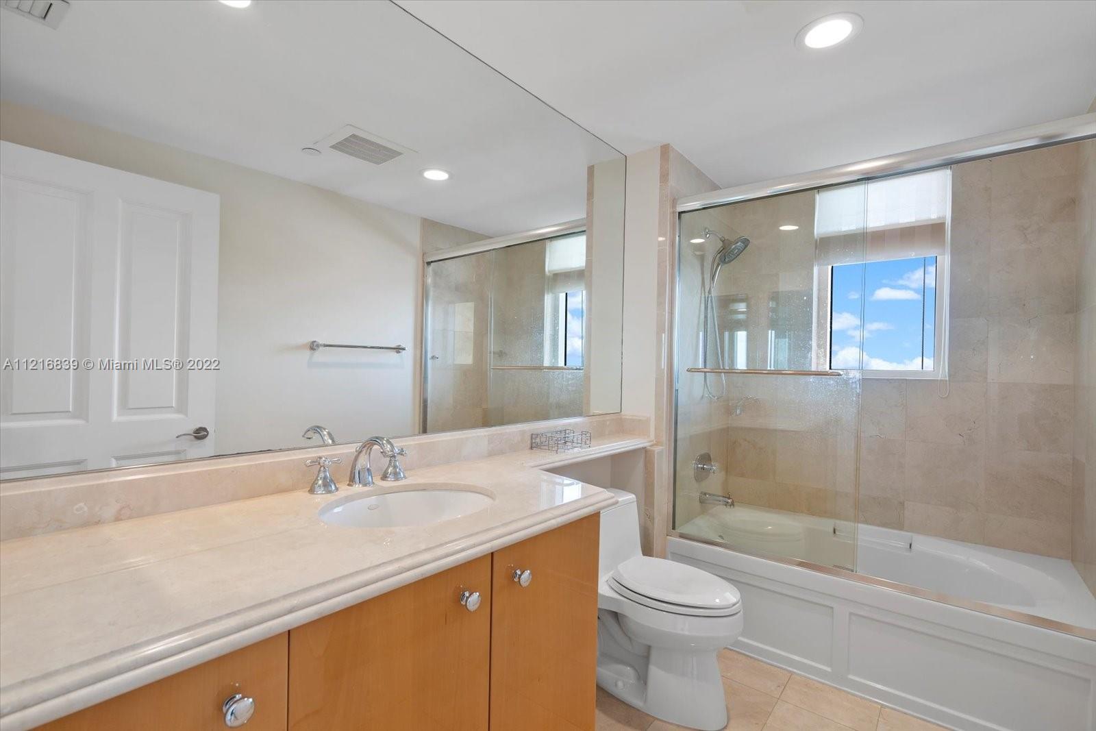 17875 Collins Ave Unit: 3305