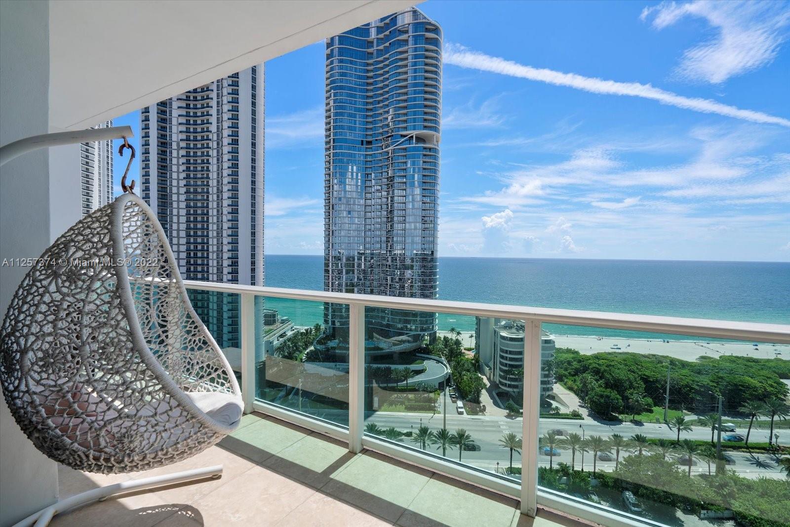 100 Bayview Dr Unit: 10