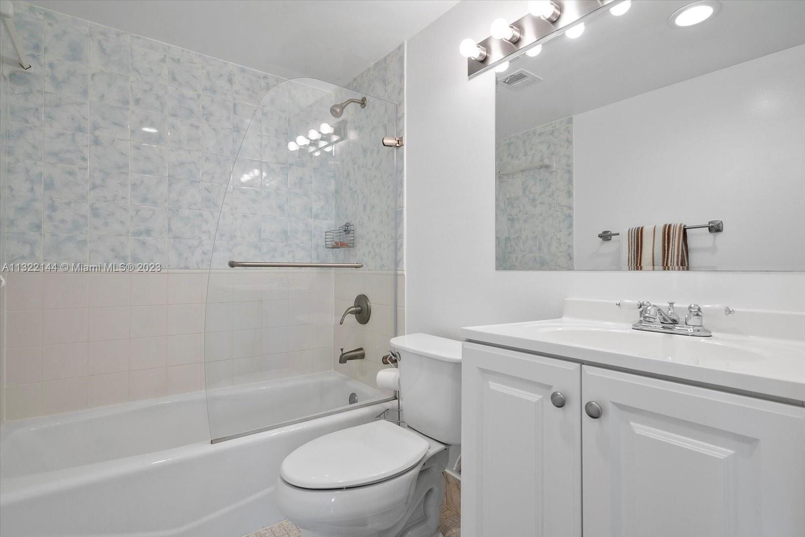 2150 Sans Souci Blvd Unit: B405