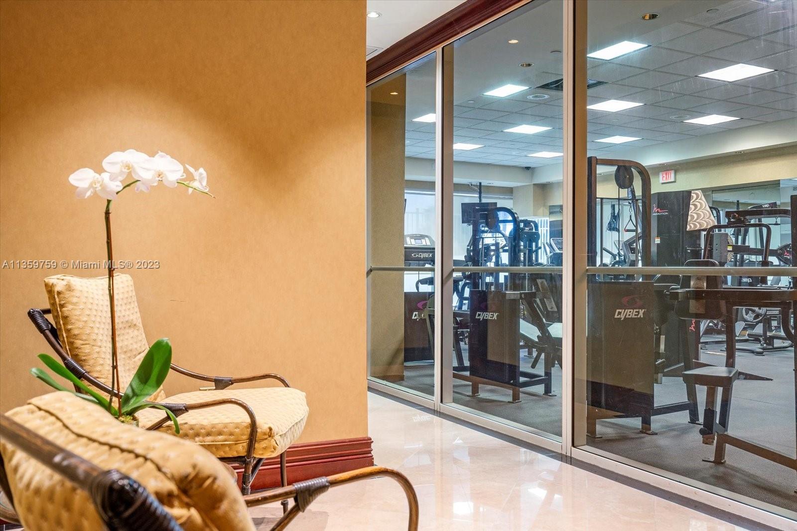 9595 Collins Ave Unit: NPHG