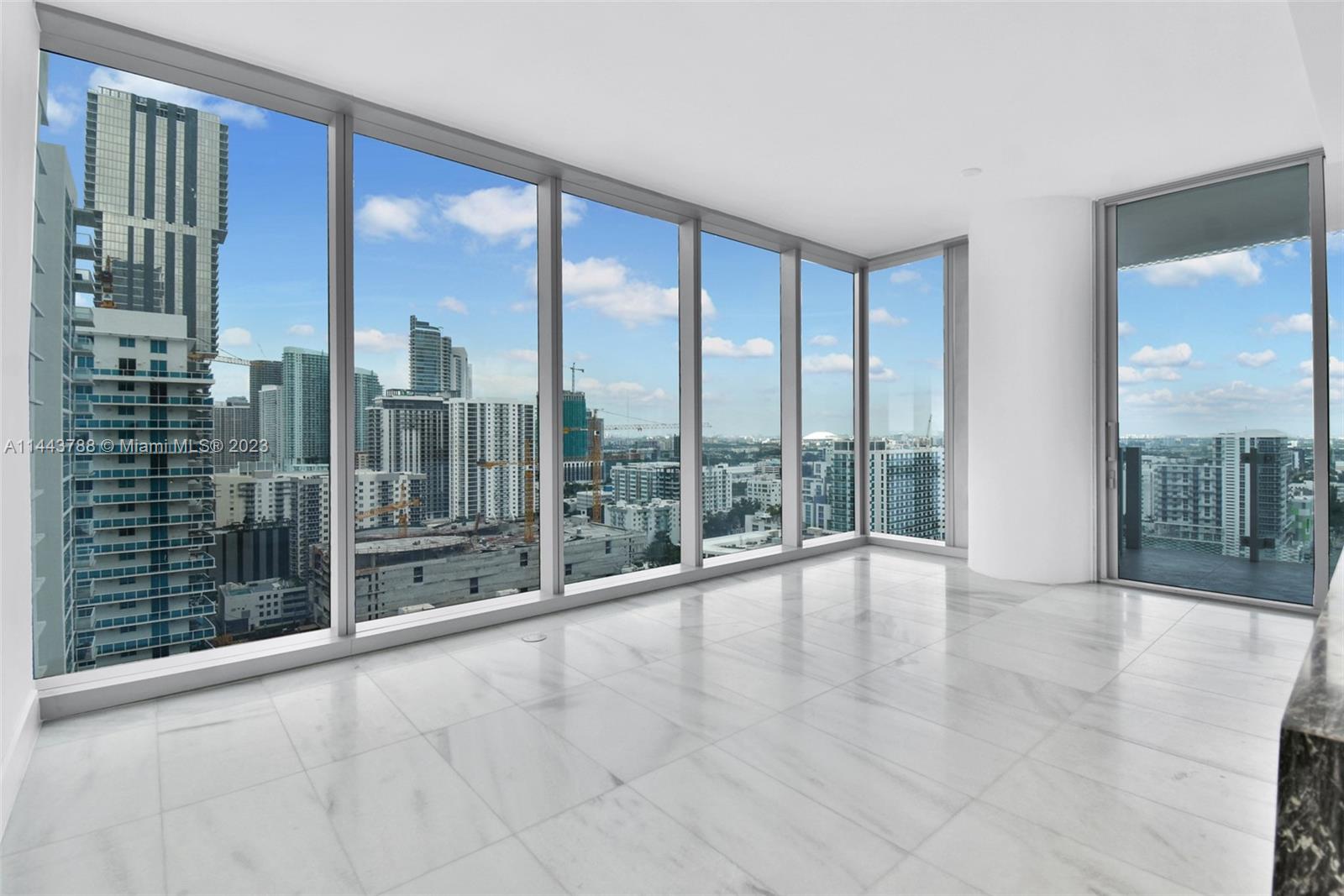 700 NE 26 TER # 2105