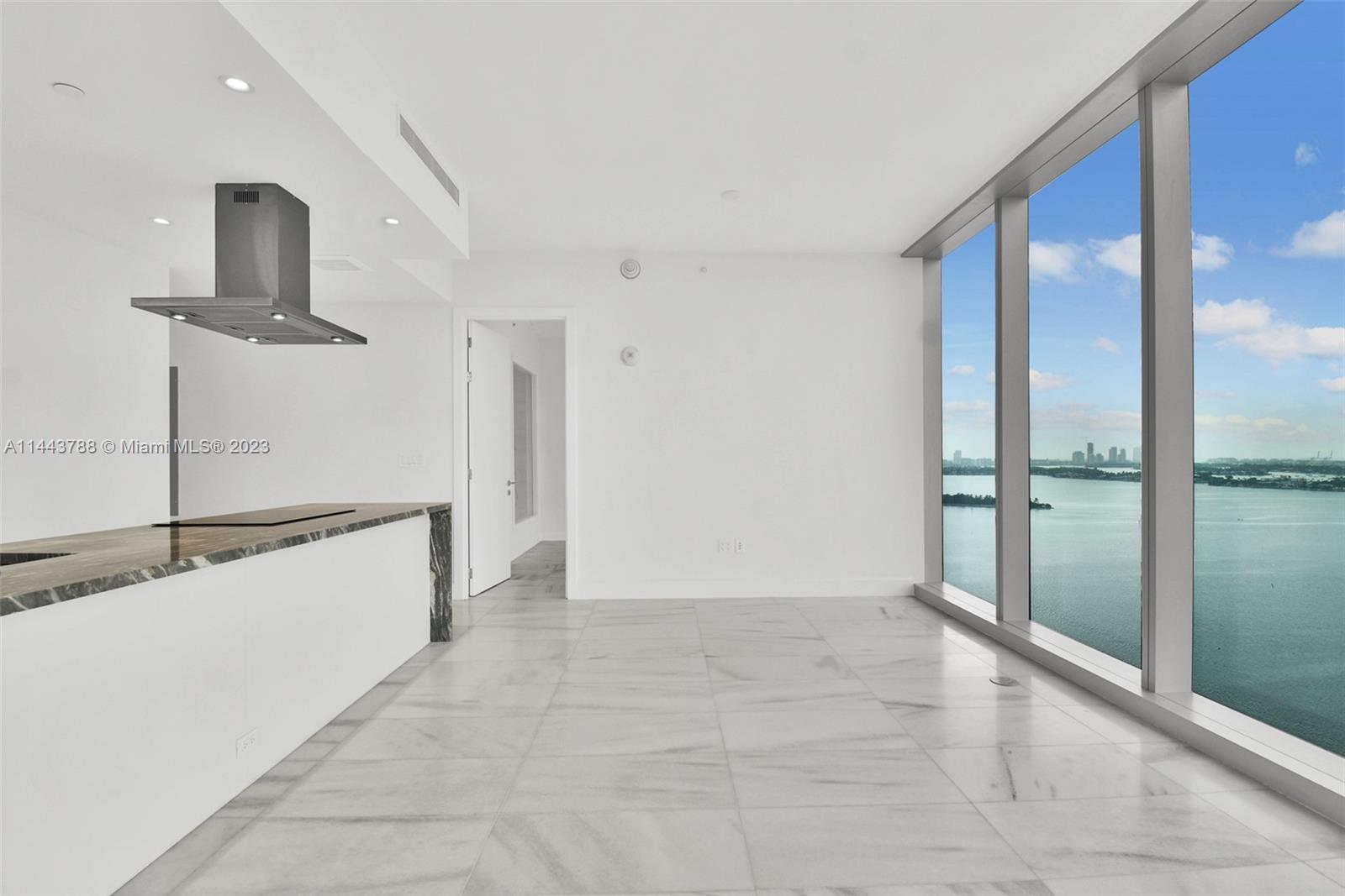 700 NE 26 TER # 2105