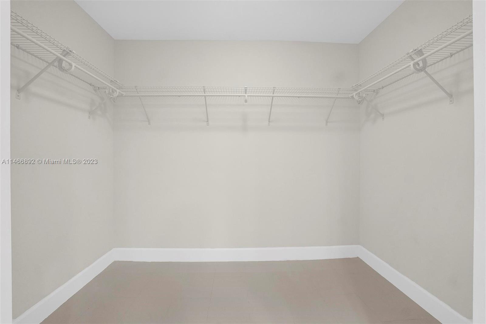 1915 Brickell Ave # 801