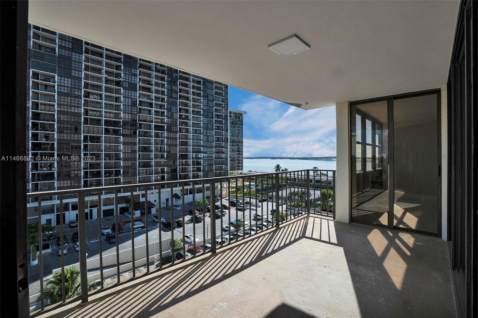 1915 Brickell Ave # 801