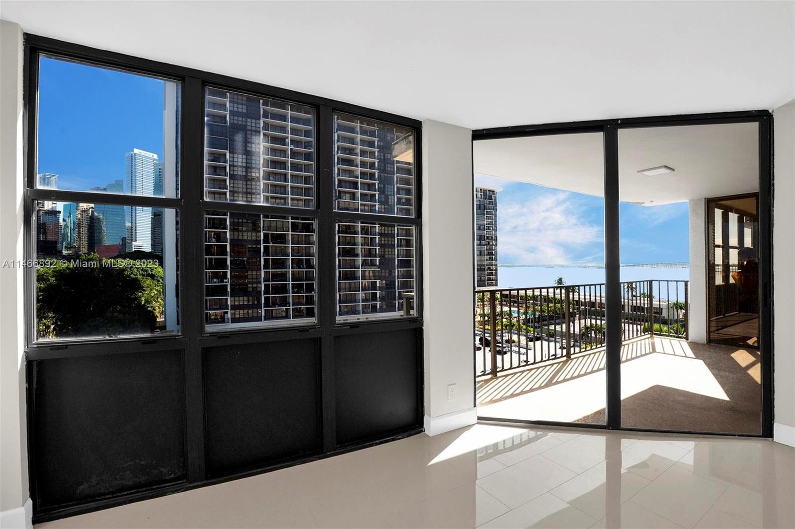 1915 Brickell Ave # 801