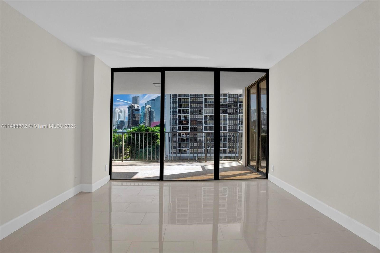 1915 Brickell Ave # 801