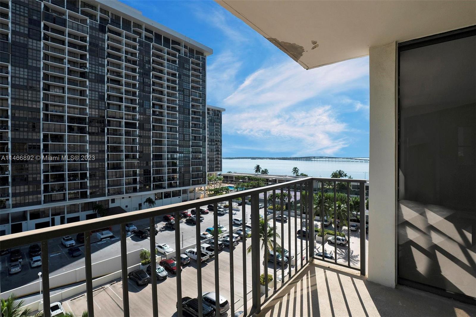 1915 Brickell Ave # 801