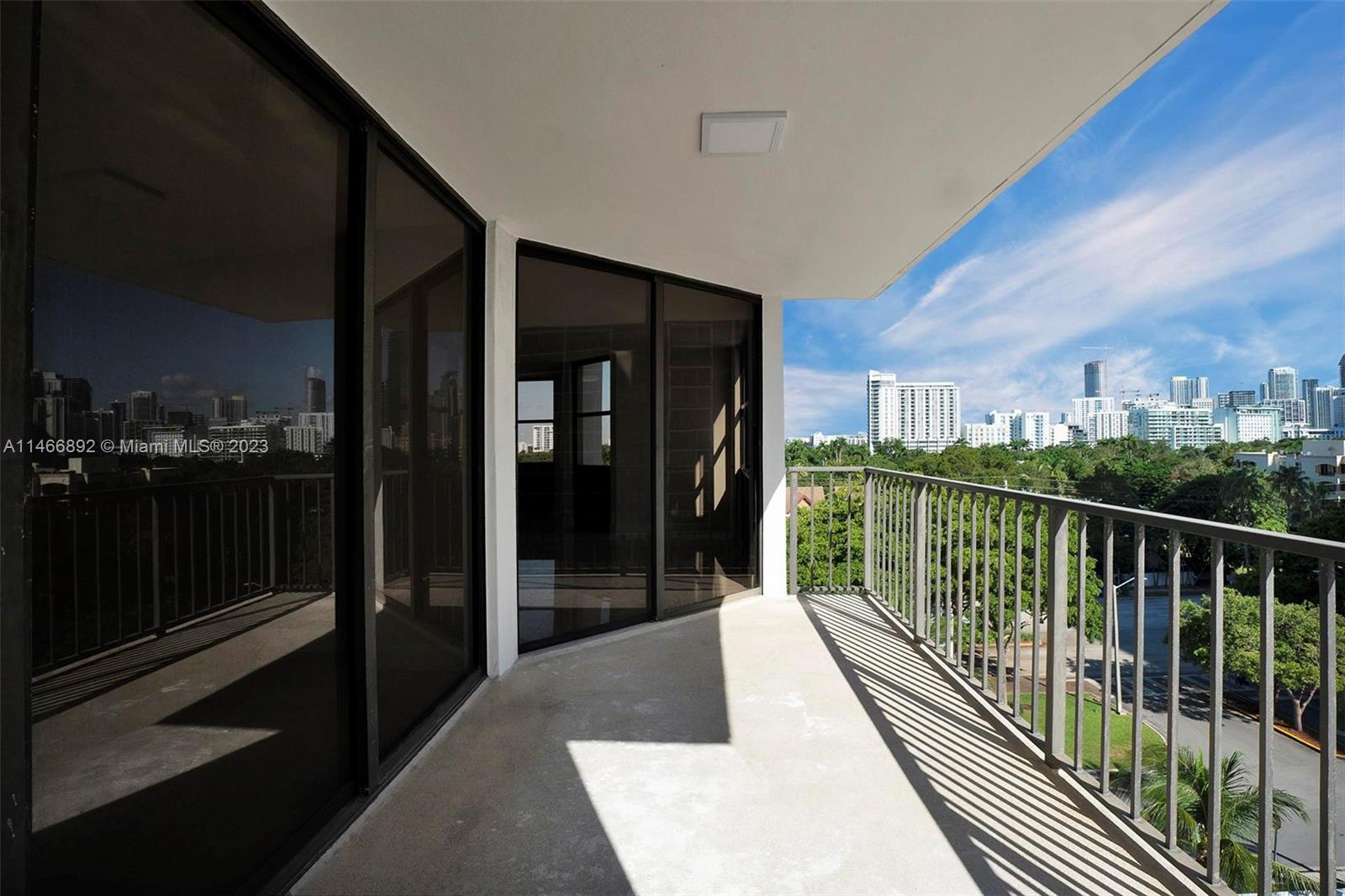 1915 Brickell Ave # 801