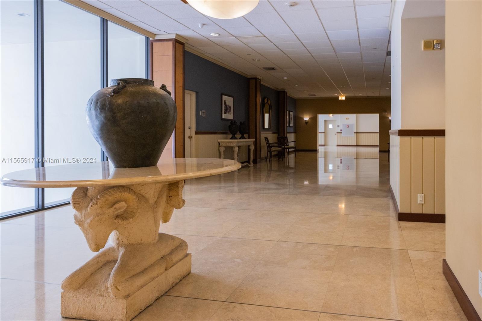 1915 Brickell Ave # C410