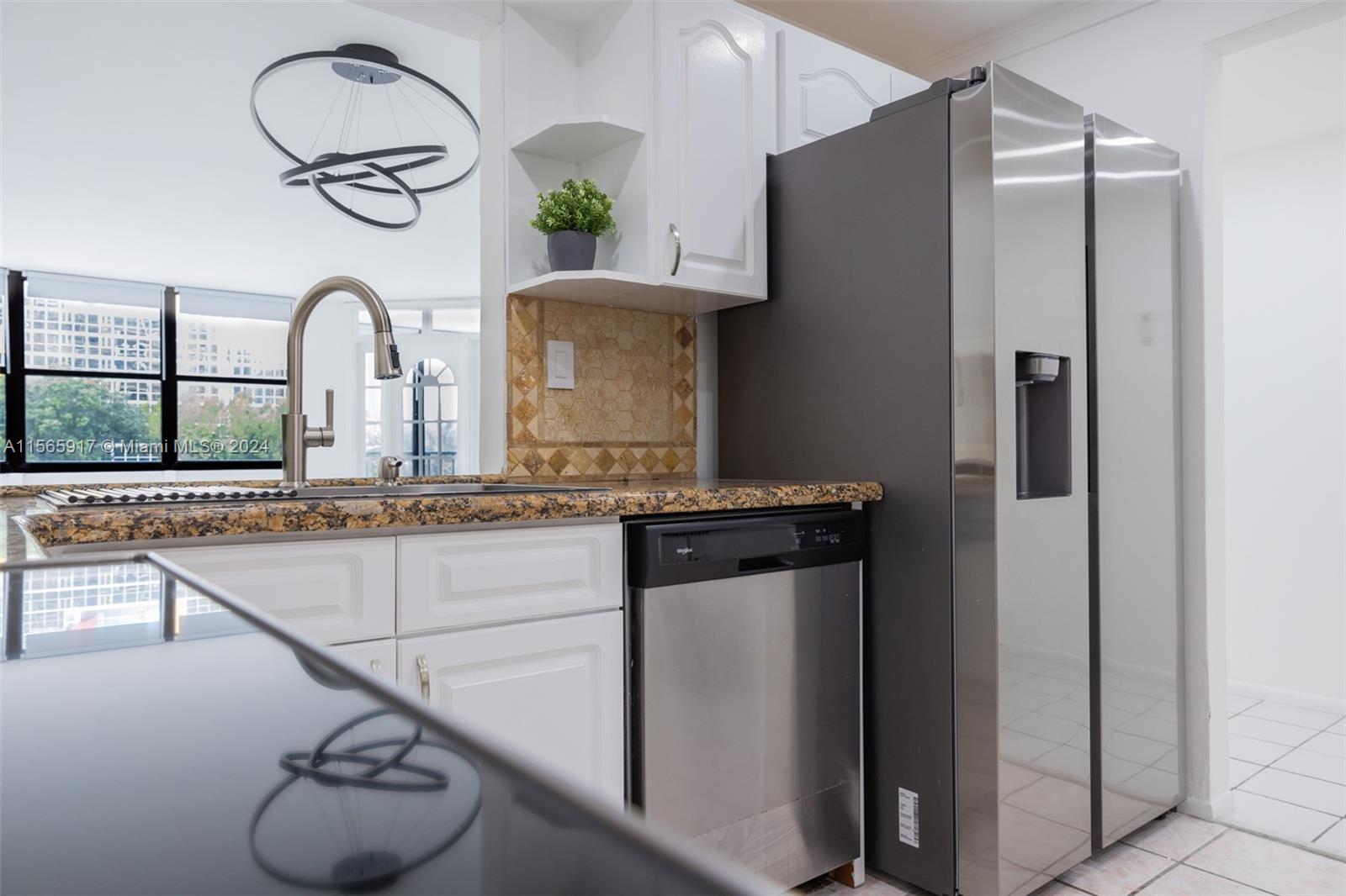 1915 Brickell Ave # C410