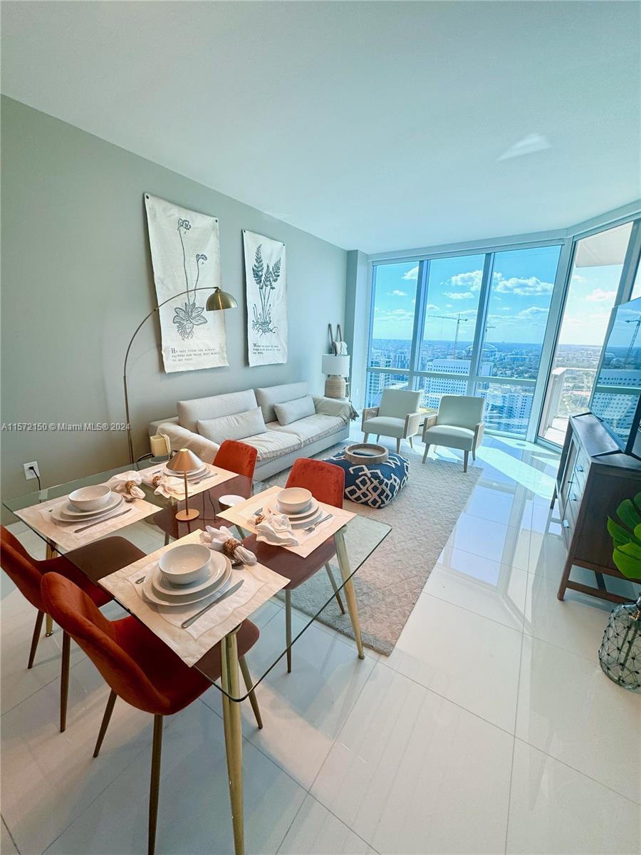 851 NE 1st Ave # 3006