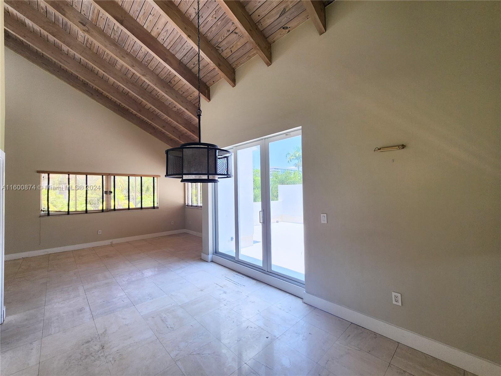 50 Ocean Lane Dr # 201