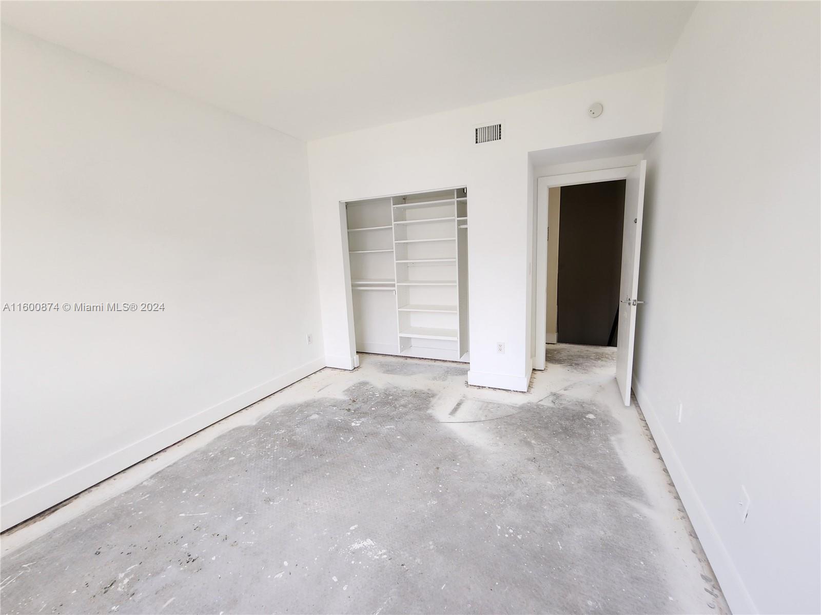 50 Ocean Lane Dr # 201